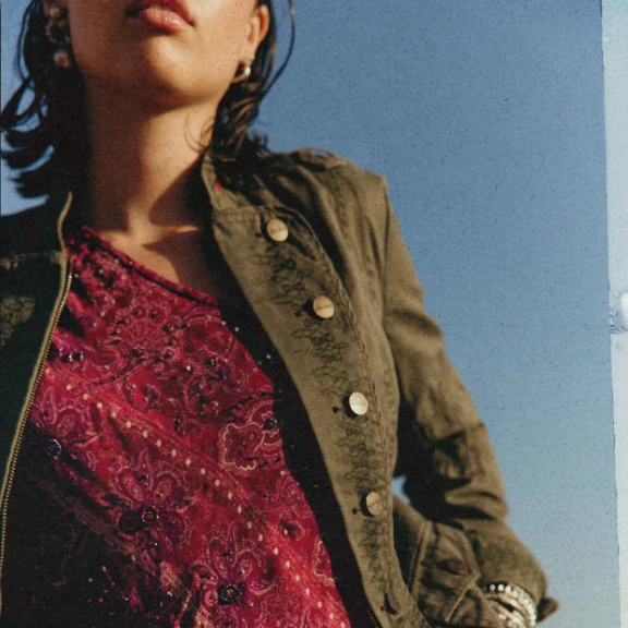 Urban Outfitters UK : Select Items Up to 75% OFF