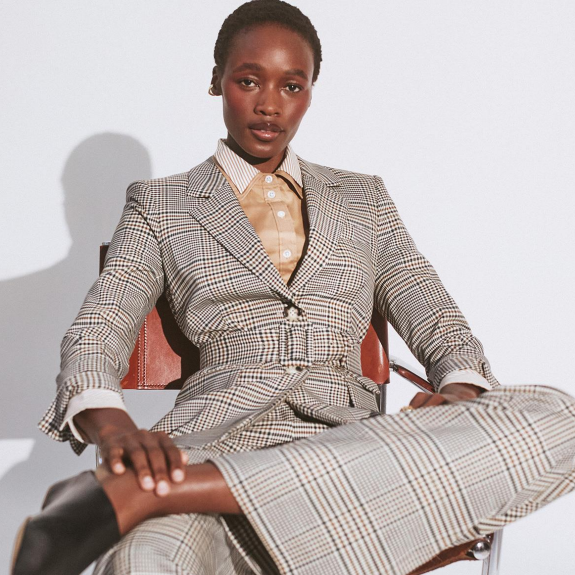 THE OUTNET US: Sale Launch