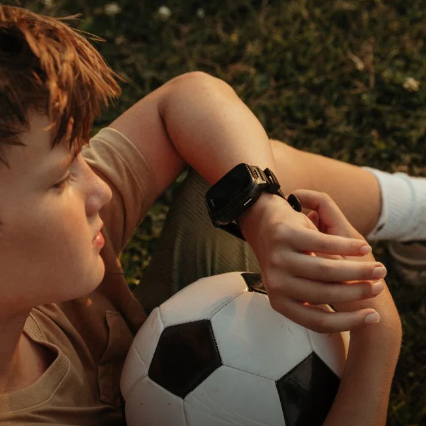 COSMO: JrTrack 5 Kids Smart Watch