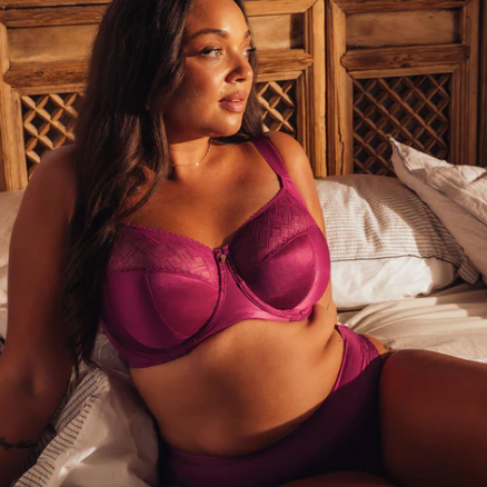 Curvy Kate Ltd: Free UK Standard Delivery