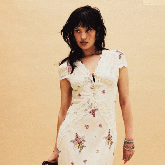 Urban Outfitters: Extra 20% OFF Sale