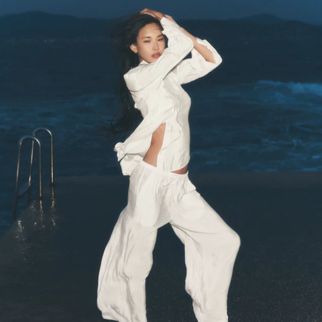 Alo Yoga: The Golden Hour Capsule