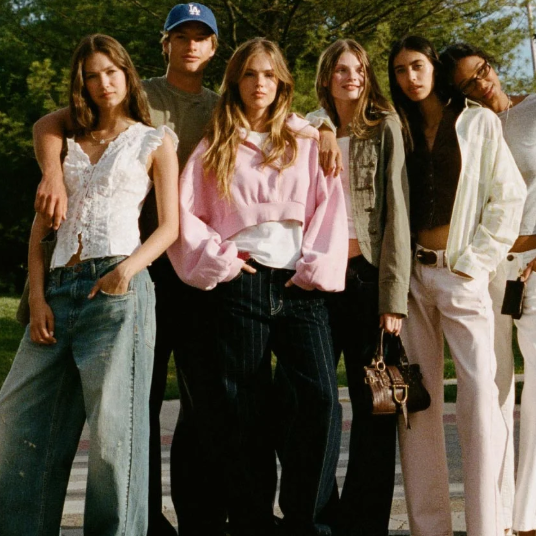 Urban Outfitters: 30% OFF Sitewide