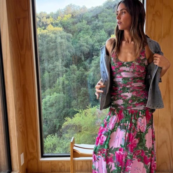 DVF US: Surprise Sale Event
