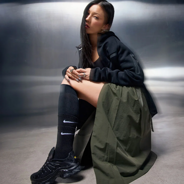 Foot Locker AU: $100 Off Orders $500+